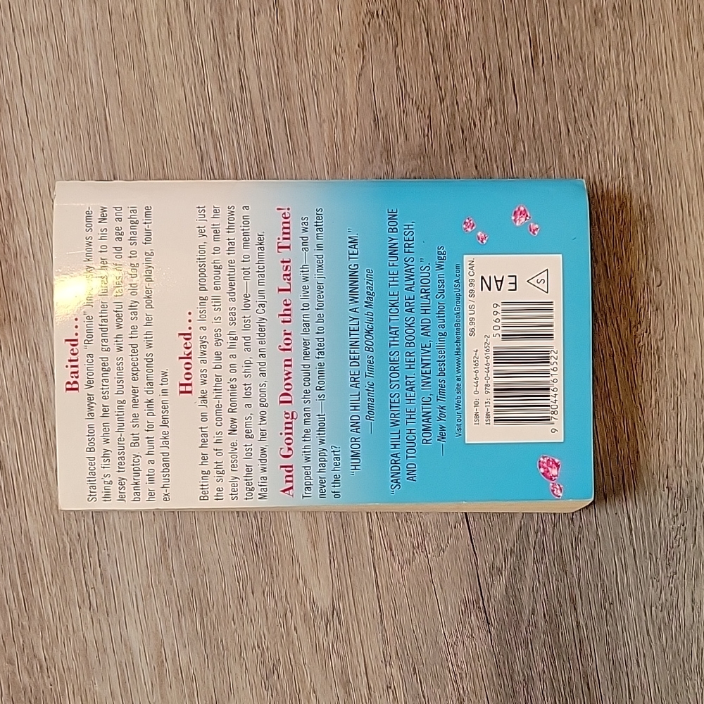 Beach reads by Susan Andersen and others , 4 paperback books - Picture 9 of 9